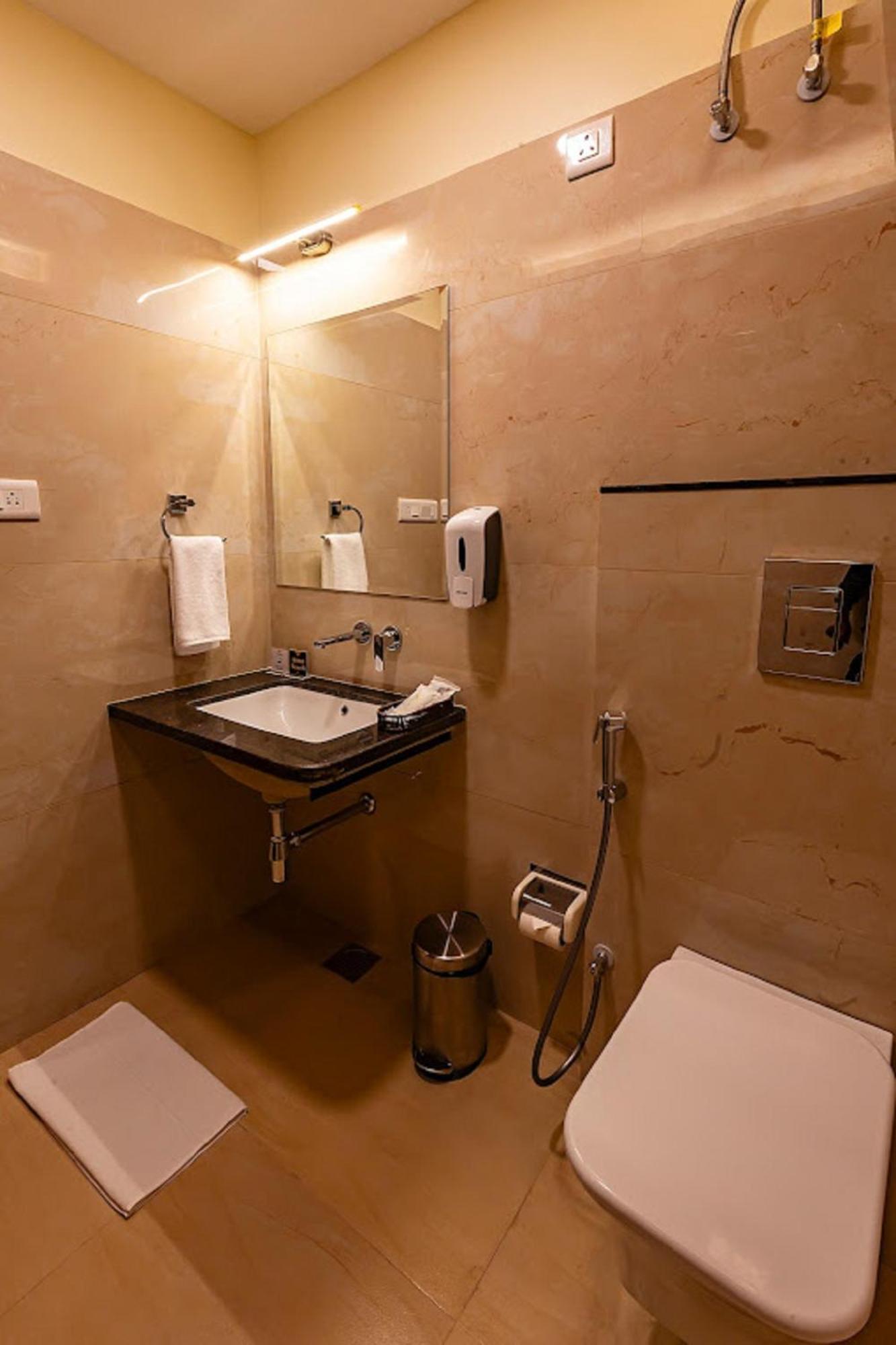Five Elements Hotels Mertiya Residency Jodhpur  Bagian luar foto
